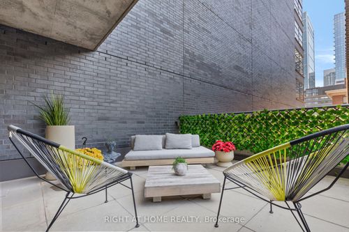 312-478 King St W, Toronto, ON, M5V0A8 | Card Image
