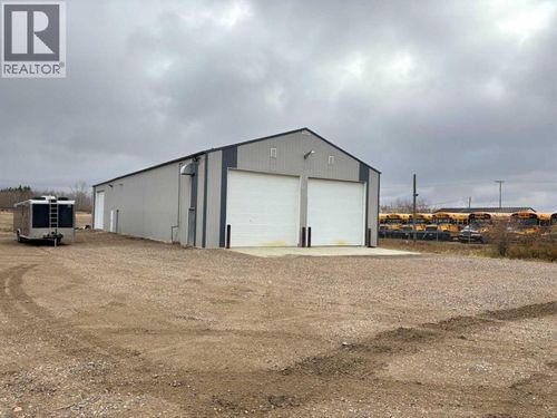 4201 37 Ave, Lloydminster, SK, S9V2K8 | Card Image