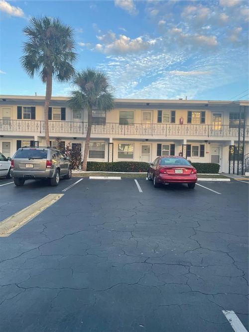 203-14531 Walsingham Rd, LARGO, FL, 33774-3336 | Card Image