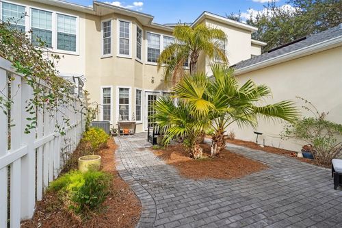 1592 Park Ln, Fernandina Beach, FL, 32034-1940 | Card Image