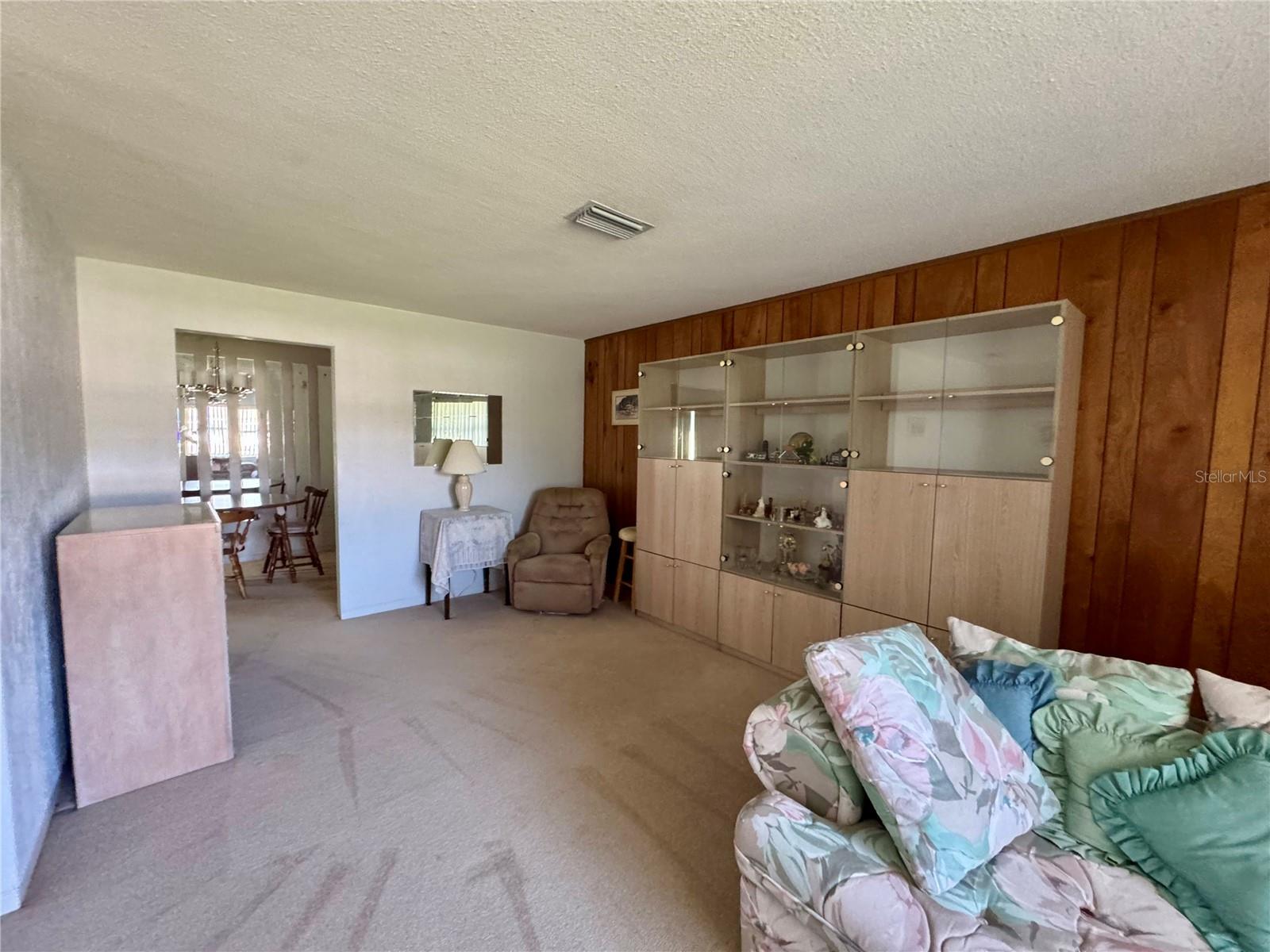 Residential in SOUTH DAYTONA 4