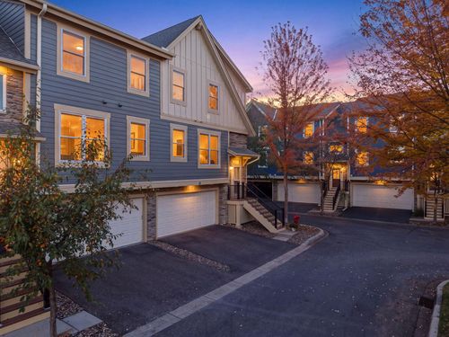 a-10739 Falling Water Ln, Woodbury, MN, 55129-5330 | Card Image