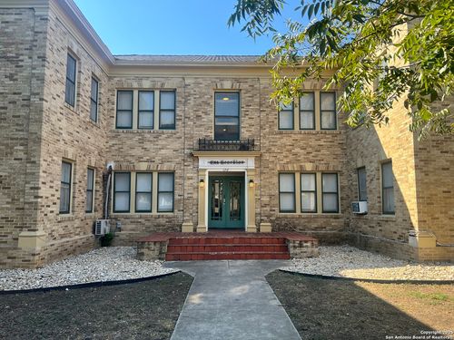 apt-1-128 W Magnolia Ave, San Antonio, TX, 78212-2937 | Card Image
