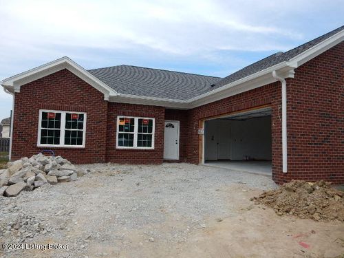 187 Bullitt Creek Dr, Shepherdsville, KY, 40165-8355 | Card Image
