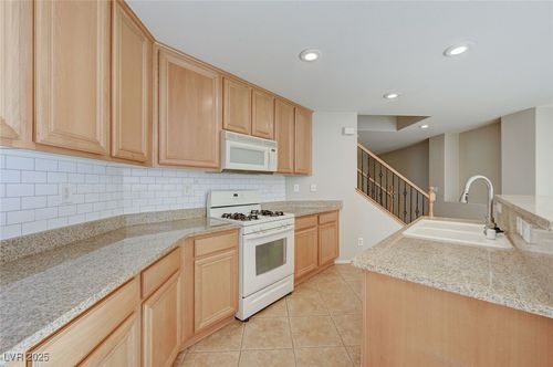 11939 Giles St, Las Vegas, NV, 89183-5500 | Card Image