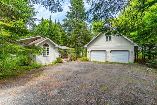 1700 Kushog Lake Rd, House other with 3 bedrooms, 2 bathrooms and 2 parking in Algonquin Highlands ON | Image 6