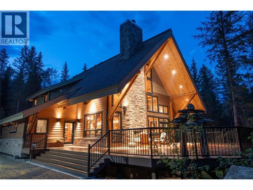 2480 Golden Donald Upper Rd, Golden, BC, V0A1H1 | Card Image