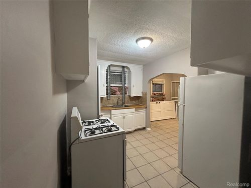 12076 Laing St, Detroit, MI, 48224-1561 | Card Image
