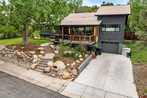 911 Leyden St, Durango, CO, 81301-4953 | Card Image