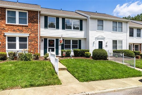 9492 Tracey Lynne Cir, Glen Allen, VA, 23060-3784 | Card Image