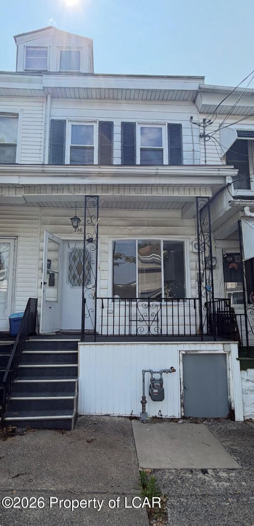 316 S Maple St, MOUNT CARMEL, PA, 17851-2029 | Card Image
