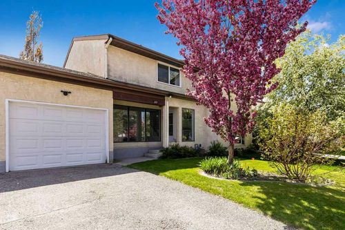 111 Silvergrove Road Nw, Calgary, AB, T3B4Z6 | Card Image