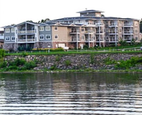 c-1215 N Lakeshore Dr, Lake City, MN, 55041-1172 | Card Image