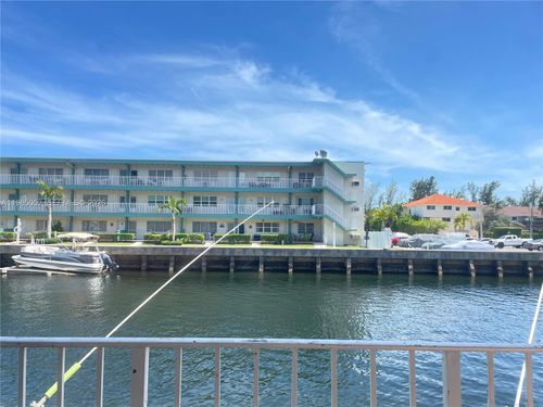 apt-106-3944 Ne 167th St, North Miami Beach, FL, 33160-3544 | Card Image
