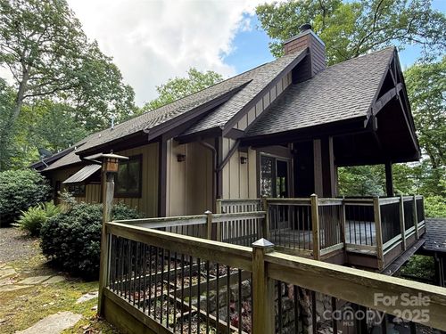 321 Sunset Point Rd, Burnsville, NC, 28714-1110 | Card Image