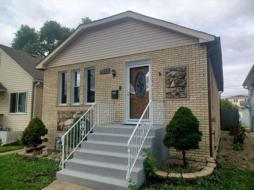 4212 N Ottawa Ave, Norridge, IL, 60706-1003 | Card Image
