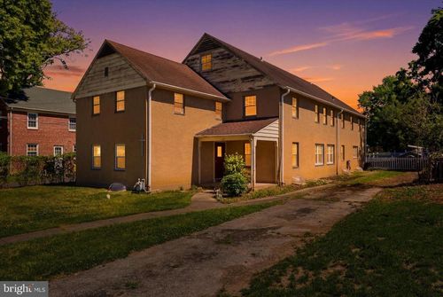 207 Ulmer Ave, ORELAND, PA, 19075-1814 | Card Image