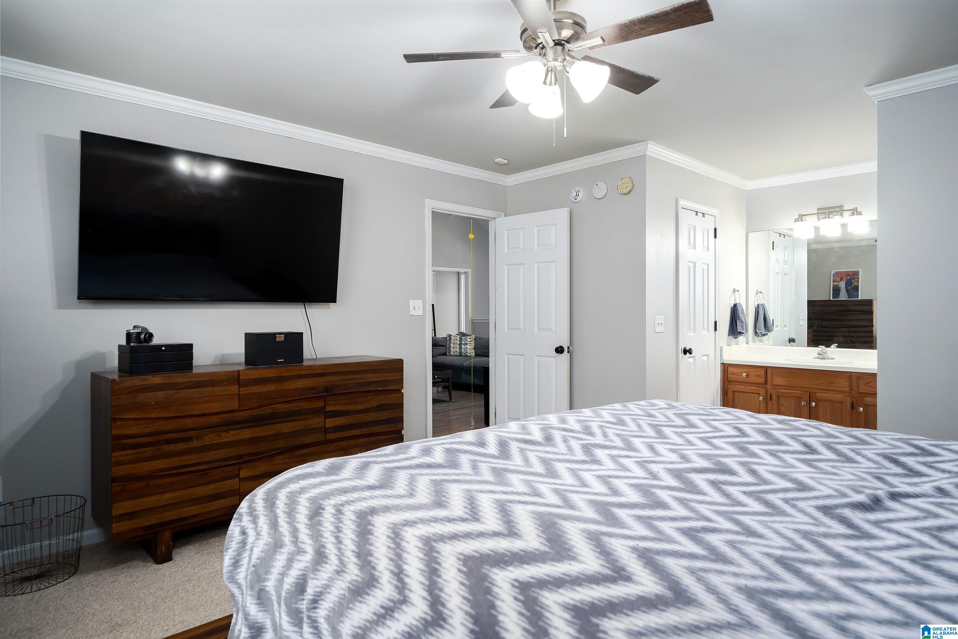 Residential in TRUSSVILLE 4