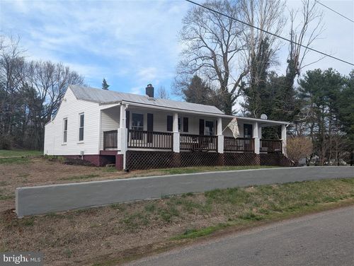 111 Resettlement Rd, MADISON, VA, 22727-4237 | Card Image