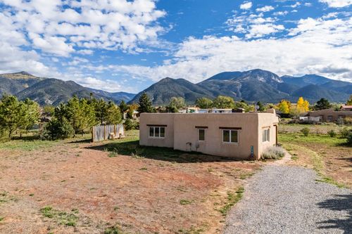 512B Hondo Seco Rd, Arroyo Seco, NM, 87514-512 | Card Image