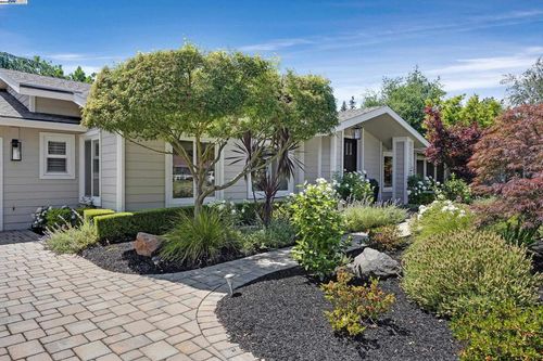 3144 Roundhill Rd, Alamo, CA, 94507-1717 | Card Image