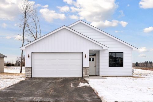 721 Margaret Lane Ne, Isanti, MN, 55040 | Card Image