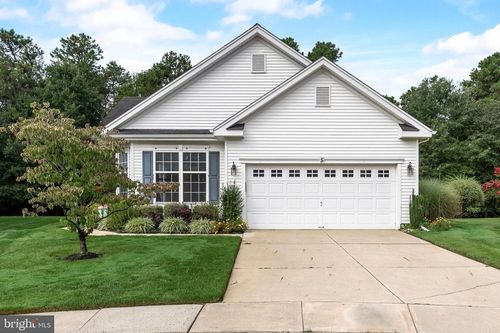 5 Thames Ct, Southampton, NJ, 08088-1153 | Card Image