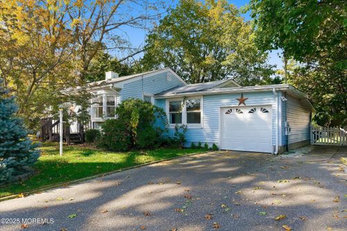 308 Seaman Ave, Beachwood, NJ, 08722-3810 | Card Image