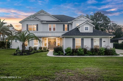 3323 Southern Oaks Dr, Green Cove Springs, FL, 32043-9602 | Card Image