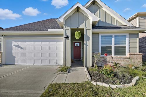 1638 Westway Dr, Fresno, TX, 77545-5604 | Card Image