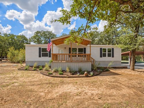 106 Summers Cir, Azle, TX, 76020-6600 | Card Image