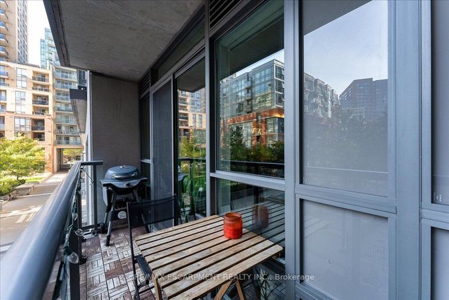 201 - 68 Abell St, Condo with 1 bedrooms, 2 bathrooms and null parking in Toronto ON | Image 22