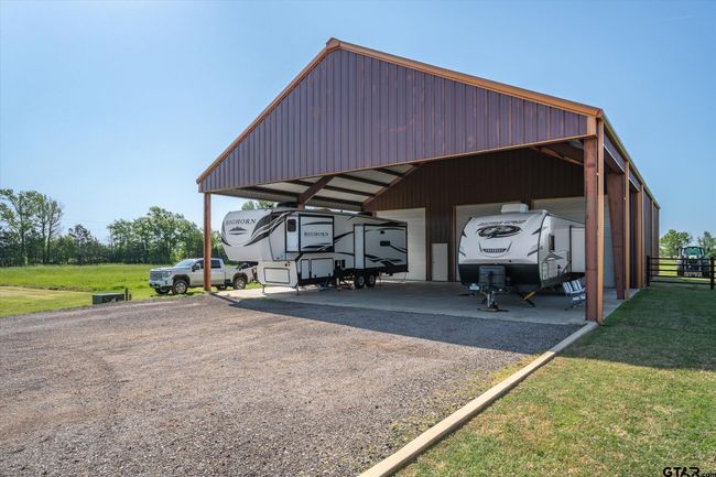 4152 Van Zandt County Road 4301, Home with 3 bedrooms, 3 bathrooms and null parking in Ben Wheeler TX | Image 11