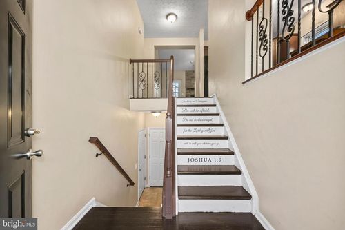 2262 Wildflower Way, LOCUST GROVE, VA, 22508-2193 | Card Image