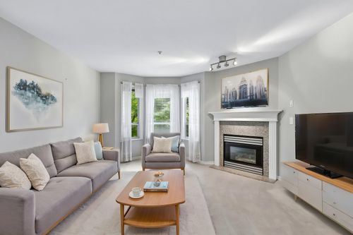 206-1150 Lynn Valley Rd, North Vancouver, BC, V7J1Z9 | Card Image