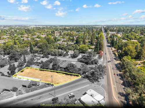 671 Fulton Ave, Sacramento, CA, 95825-4813 | Card Image