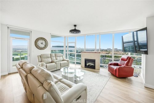 1504-3131 Michelson Dr, Irvine, CA, 92612-1203 | Card Image