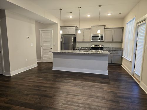 6008 Hillside Ln, Spring Hill, TN, 37174-1158 | Card Image