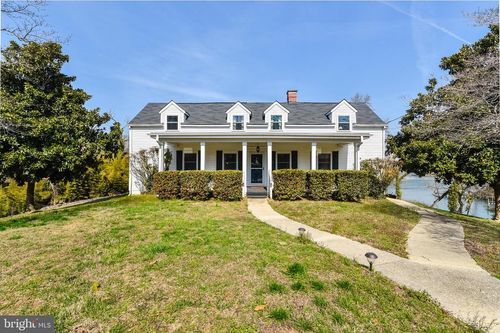 23690 W Patuxent Beach Rd, CALIFORNIA, MD, 20619-3428 | Card Image