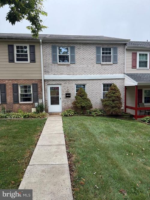 43 Salem Rd, SCHWENKSVILLE, PA, 19473-1205 | Card Image