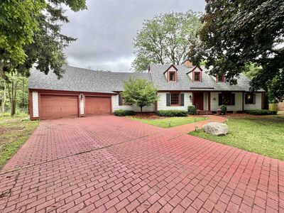 2626 Cherokee Road, House other with 4 bedrooms, 2 bathrooms and null parking in Janesville WI | Image 1