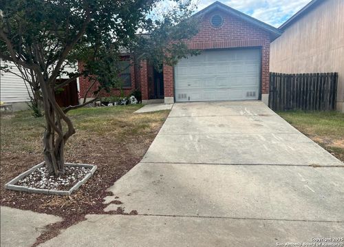 6615 Barton Rock Rd, San Antonio, TX, 78239-1803 | Card Image