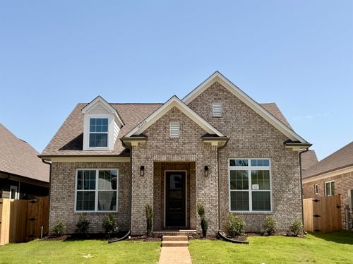 10230 Louanne Dr, Collierville, TN, 38017-5410 | Card Image