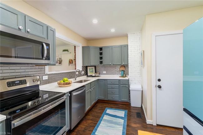 143 Robinson Rd, House other with 4 bedrooms, 3 bathrooms and null parking in Hampton VA | Image 12