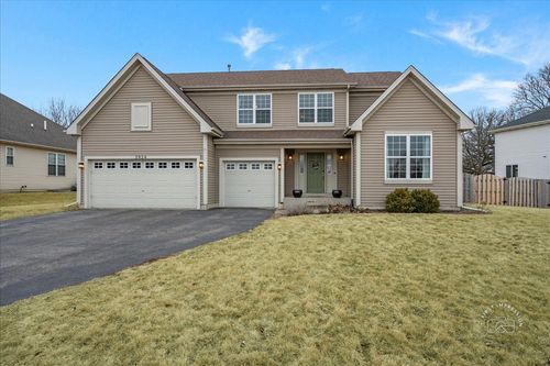 2924 Bauer Rd, North Aurora, IL, 60542-2058 | Card Image