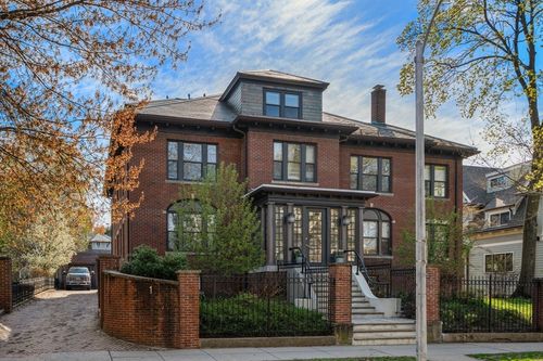2-157 Babcock St, Brookline, MA, 02446-6754 | Card Image
