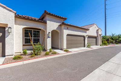 1371 - 1255 N Arizona Avenue, Townhouse with 2 bedrooms, 2 bathrooms and null parking in Chandler AZ | Image 3