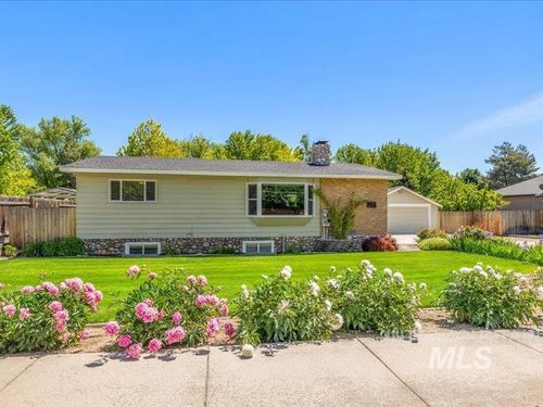 966 N Edgewood Ln., Eagle, ID, 83616 | Card Image