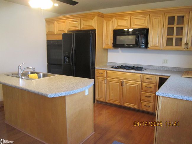 102 E 12 Th St, Home with 3 bedrooms, 2 bathrooms and 2 parking in Atlantic IA | Image 8