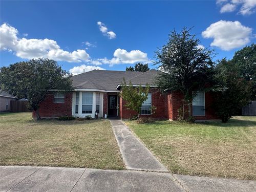 107 Vassar St, Forney, TX, 75126-9770 | Card Image